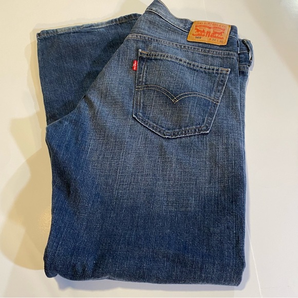 Levi Strauss 569 men’s jeans distressed, SZ 34”/30” GUC - Picture 9 of 13